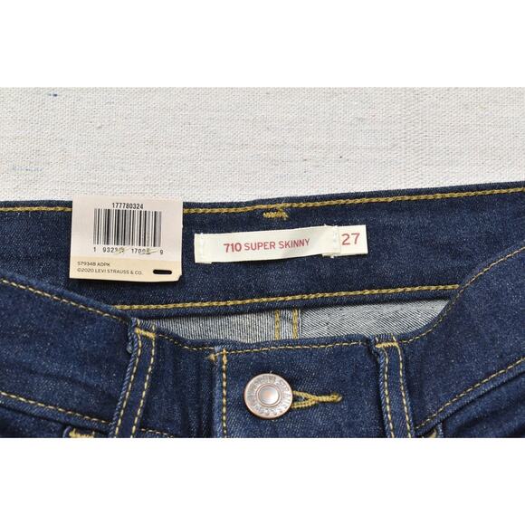 NEW Women's Levi's 710 Super Skinny Jeans Mid Rise Size 4 Short Blue Cotton - Picture 8 of 8